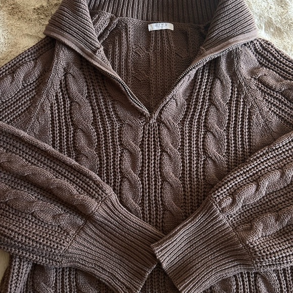 Cozy Brown Cable Knit Sweater - Picture 2 of 5